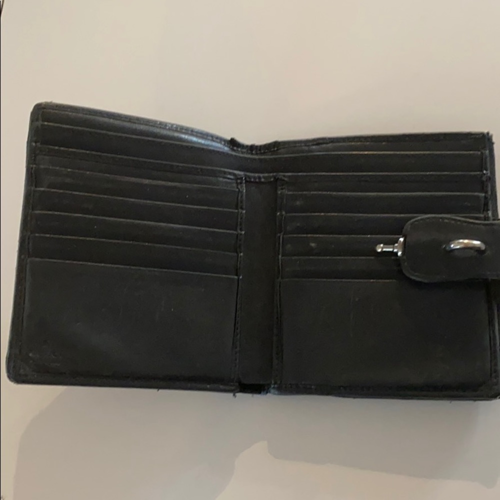 Gucci Wallet - Picture 4 of 5